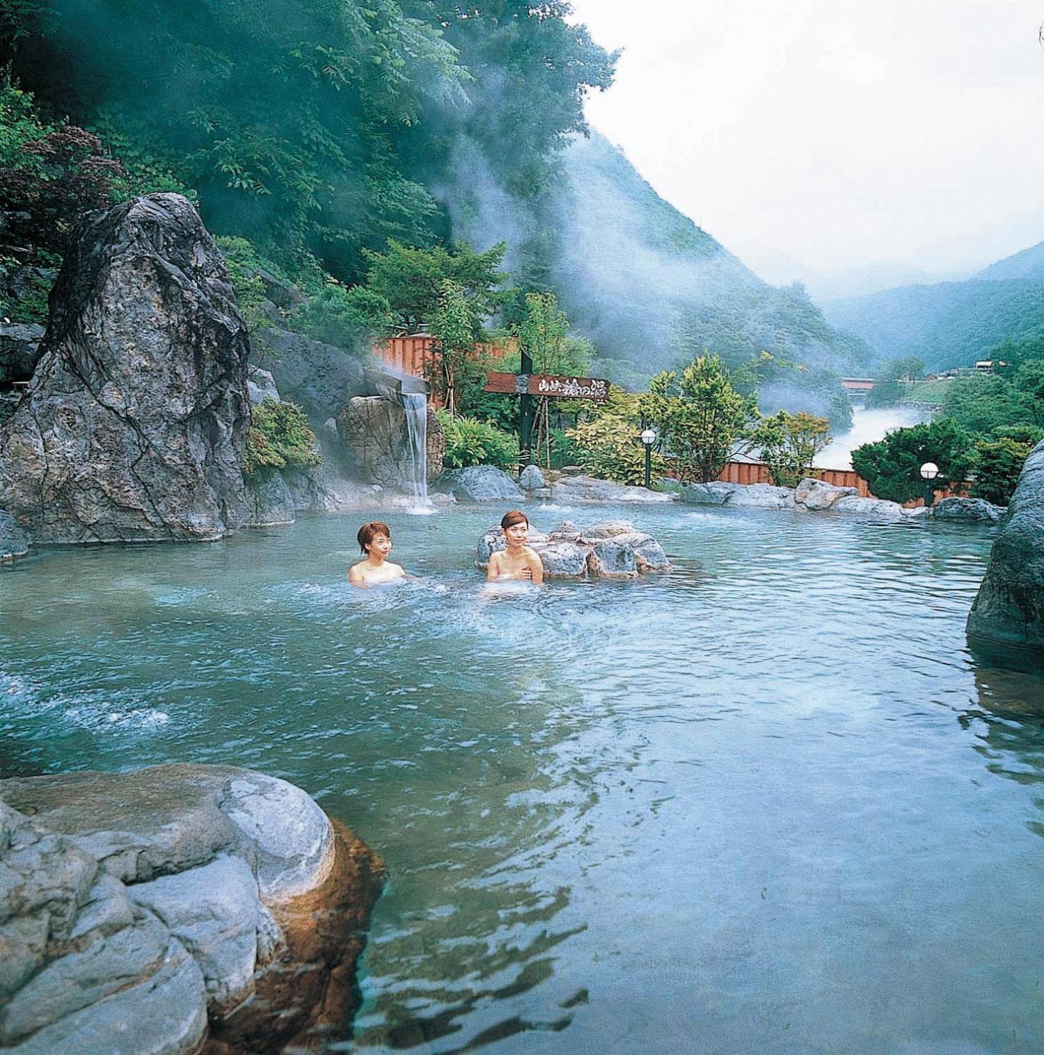 Hodakaso Yamano Hotel Takayama  Buitenkant foto